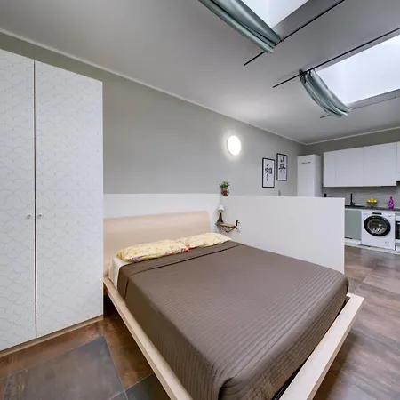 Sky Loft Nuovissimo Vicinanze Metro 아파트